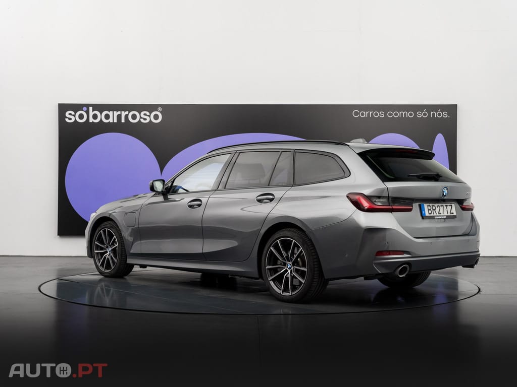 BMW 330 e Auto