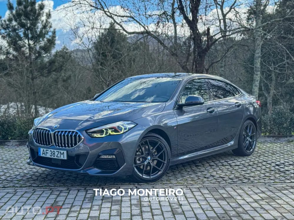 BMW 218 i Pack Desportivo M