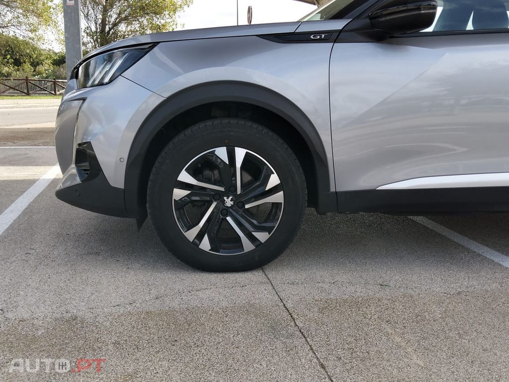 Peugeot 2008 1.2 PureTech GT Line