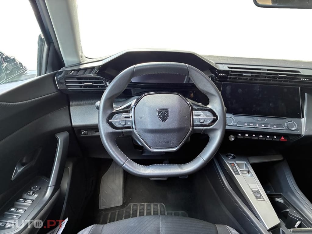 Peugeot 308 PureTech 130 EAT8 Active Pack