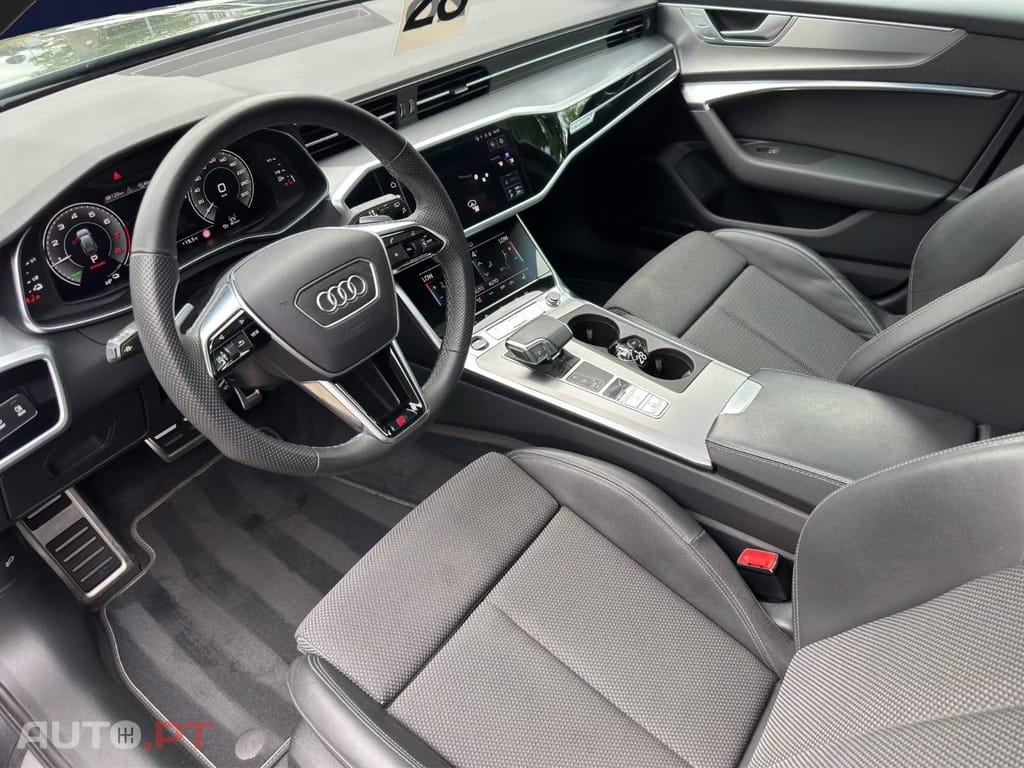 Audi A6 Avant 55 TFSIe quattro Sport tronic