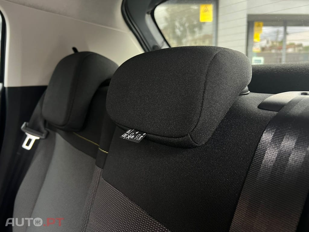 Citroen C3 1.2 PureTech C-Series