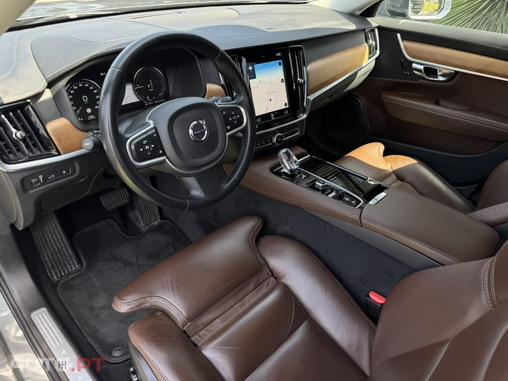 Volvo V90 2.0 T8 Inscription AWD Geartronic