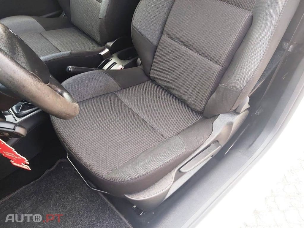 Peugeot 207  1.4 HDI PACK CLIM