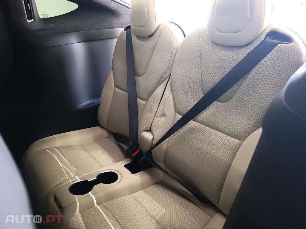 Tesla Model X Long Range AWD