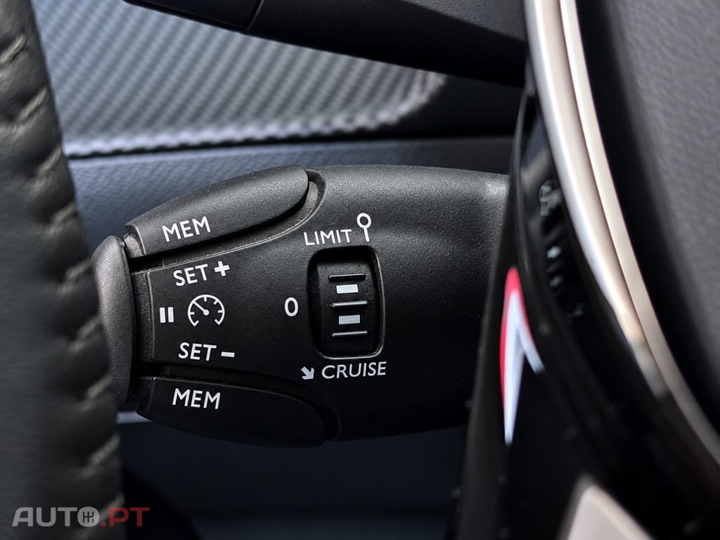 Peugeot E-208 50 kWh Active Pack