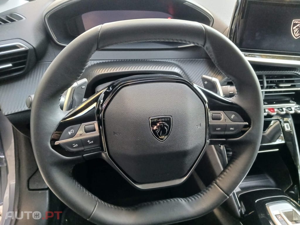 Peugeot 208 1.2 Hybrid Allure e-DCS6