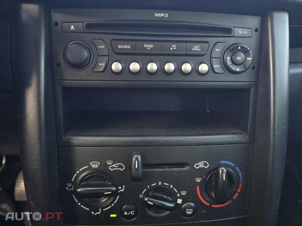 Peugeot 207 1.4 16V Trendy