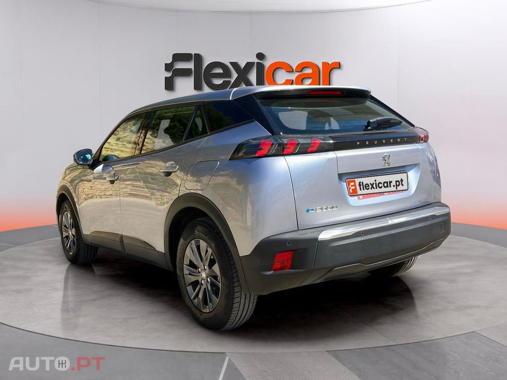 Peugeot E-2008 50 kWh Active Pack