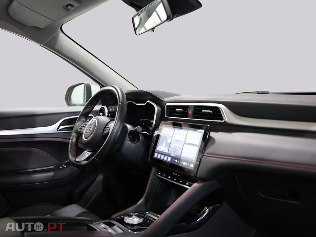MG ZS EV MAXIMAL LUXURY I.V.A DEDUTIVEL 