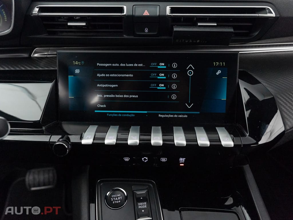 Peugeot 508 SW 1.6 Hybrid Allure e-EAT8 — fotografia 30