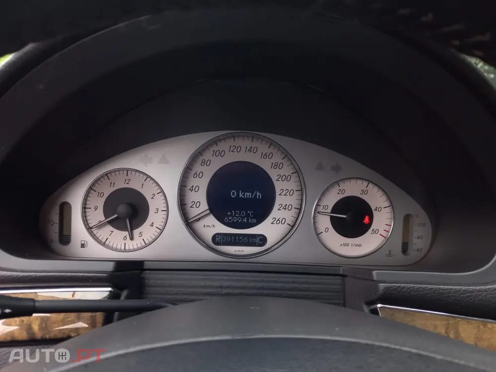 Mercedes-Benz E 220 CDi Avantgarde Aut.