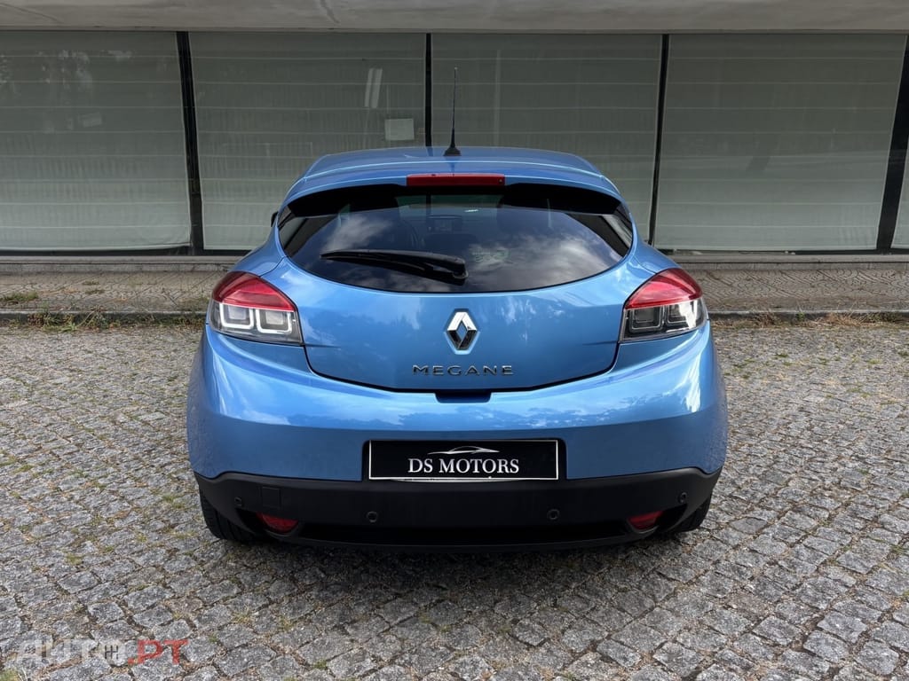 Renault Mégane Coupe 1.5 dCi Bose Edition SS — fotografia 5