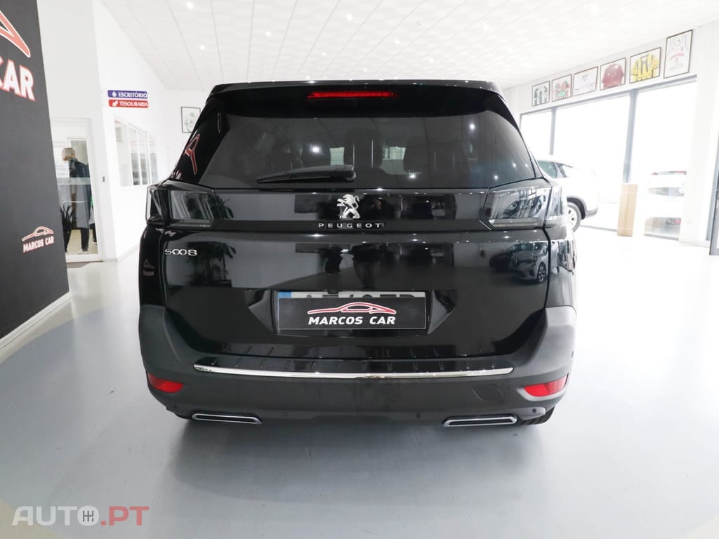Peugeot 5008 1.5 BlueHDi Allure EAT8