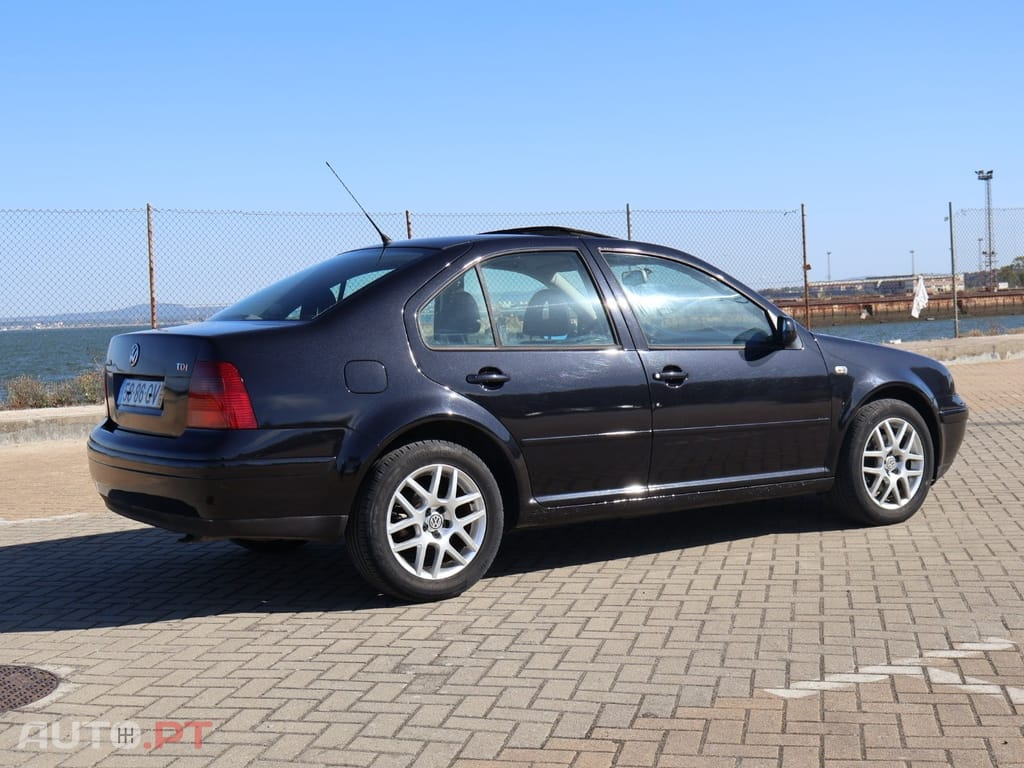 Volkswagen Bora 1.9 TDi Highline
