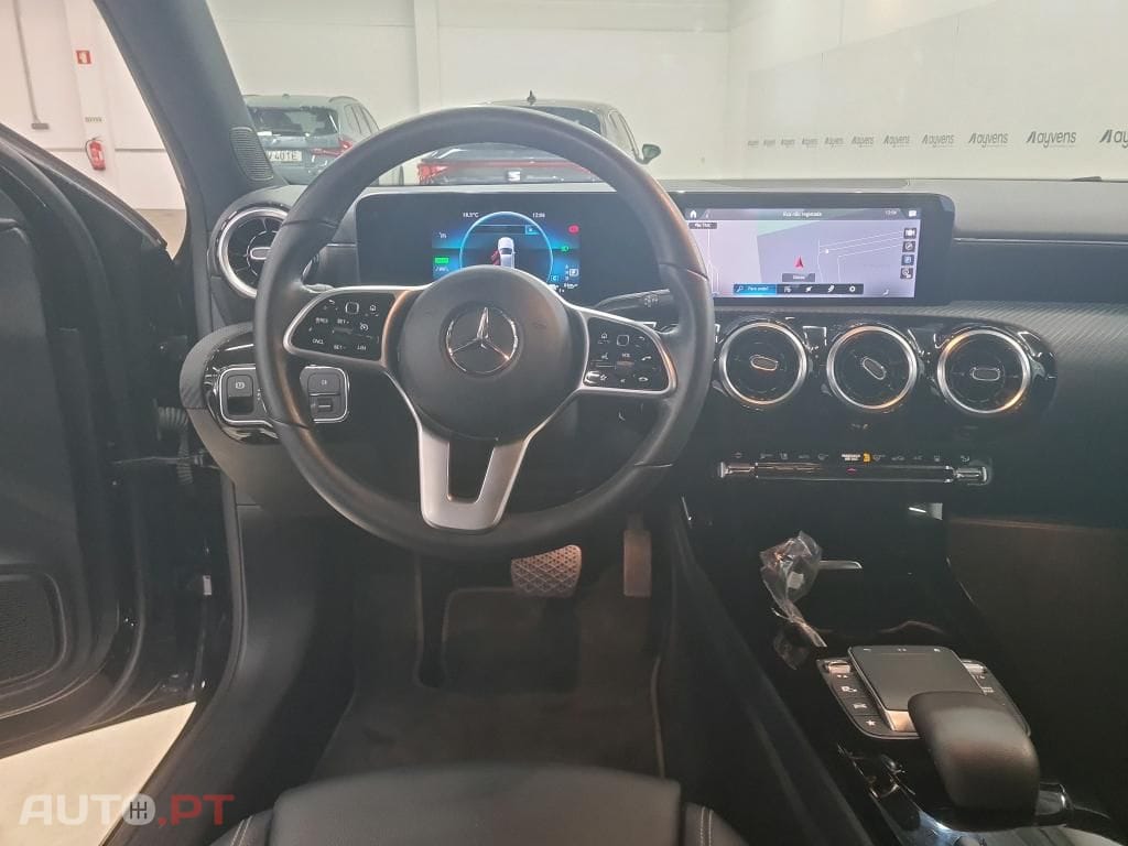 Mercedes-Benz A 250 e Style Plus