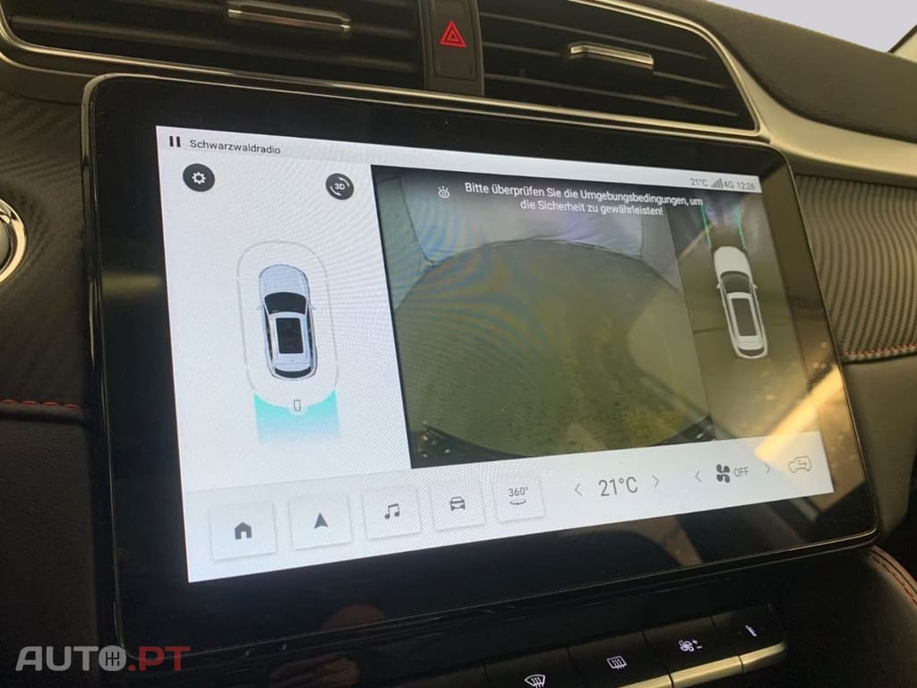 MG ZS EV Luxury 