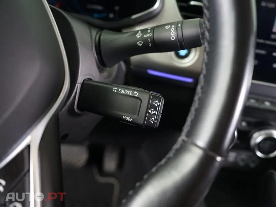 Renault Arkana 1.6 E-Tech Full Hybrid Evolution