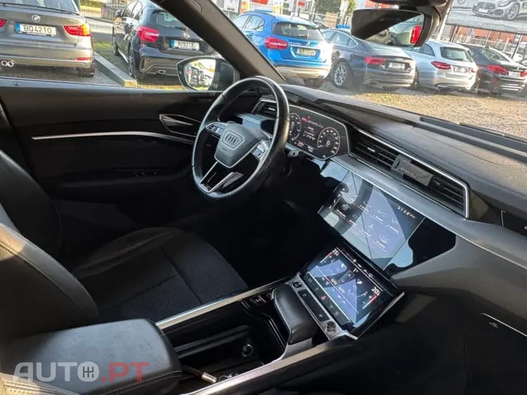 Audi E-Tron 55 quattro S line