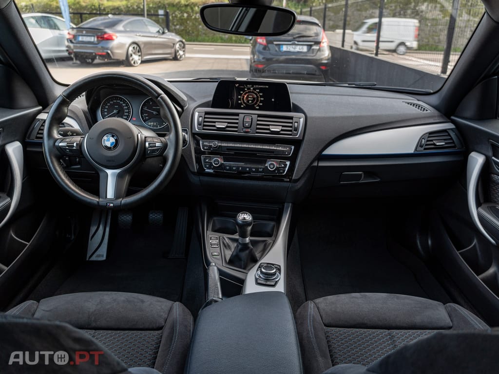 BMW 218 d Pack M