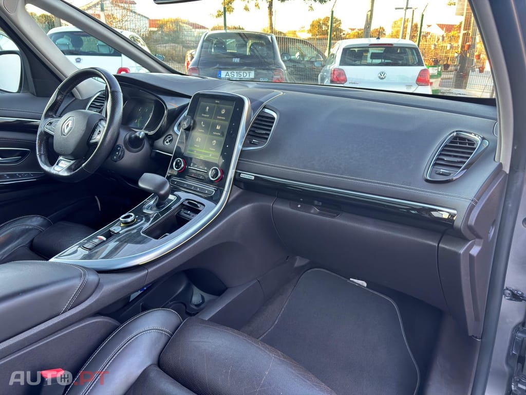 Renault Espace 1.6 dCi Initiale Paris EDC