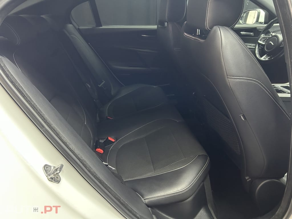 Jaguar XE 2.0 D R-Sport Aut.