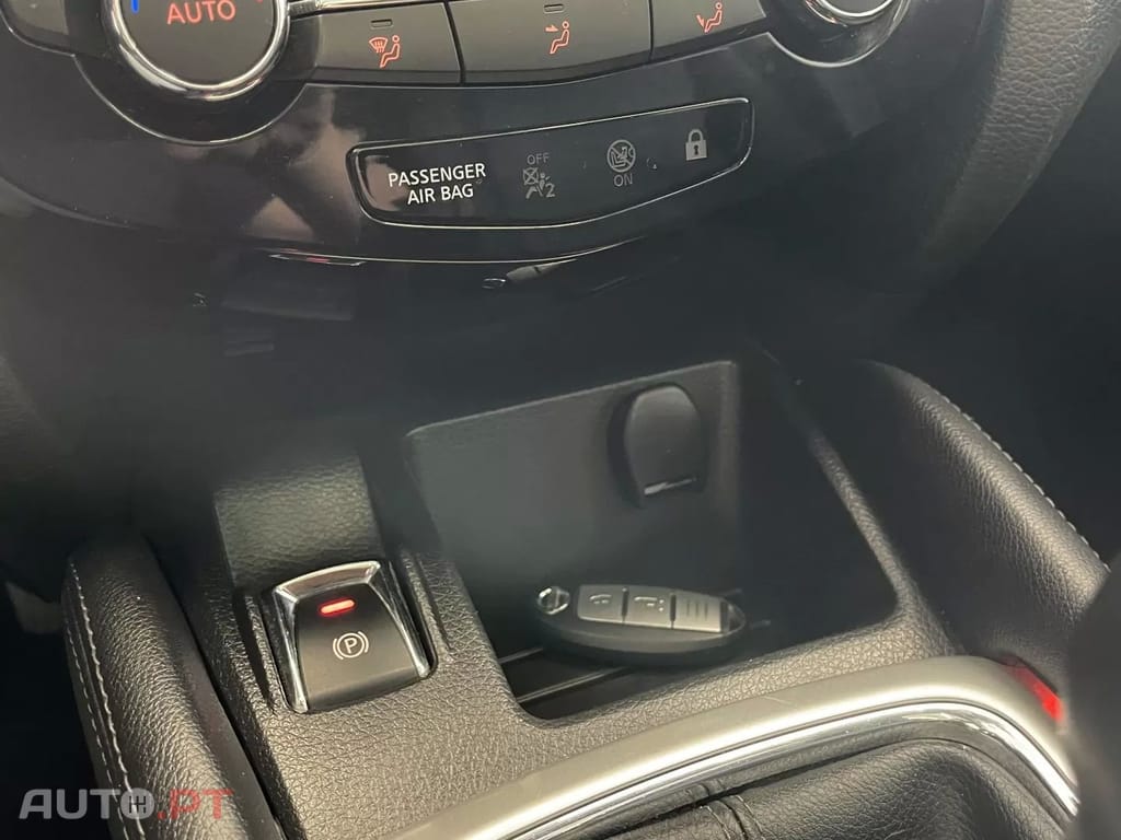 Nissan Qashqai 1.5 dCi N-Connecta 18