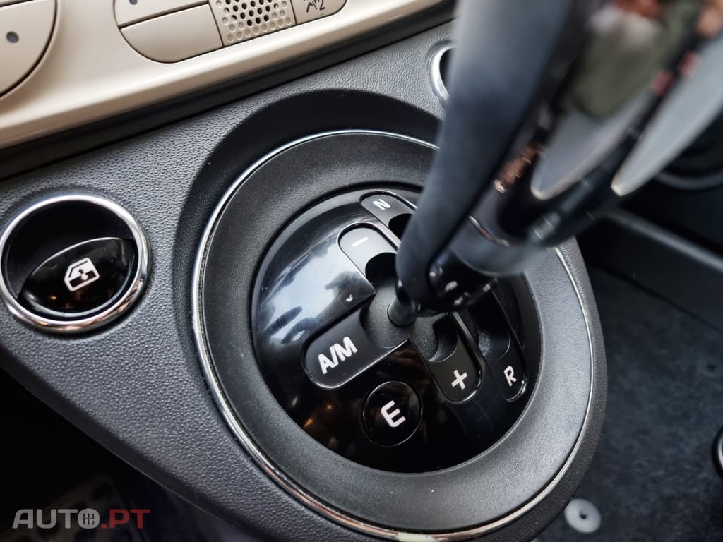 Fiat 500 1.2 Lounge Dualogic