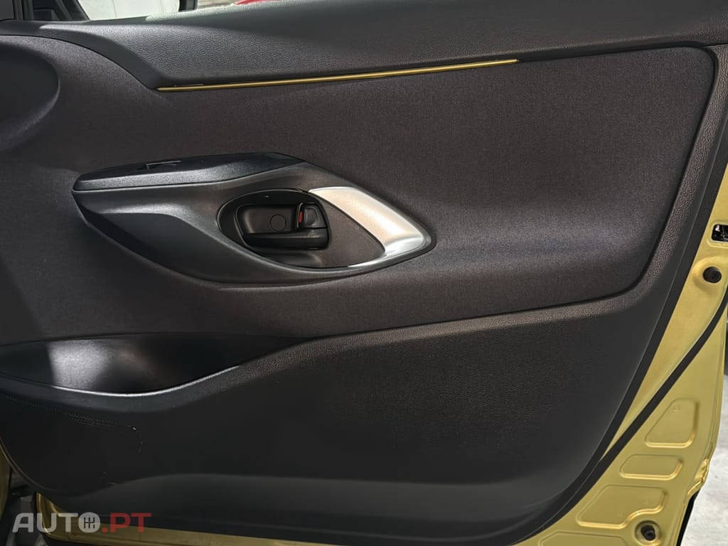 Toyota Yaris Cross 1.5 HDF Square Collection