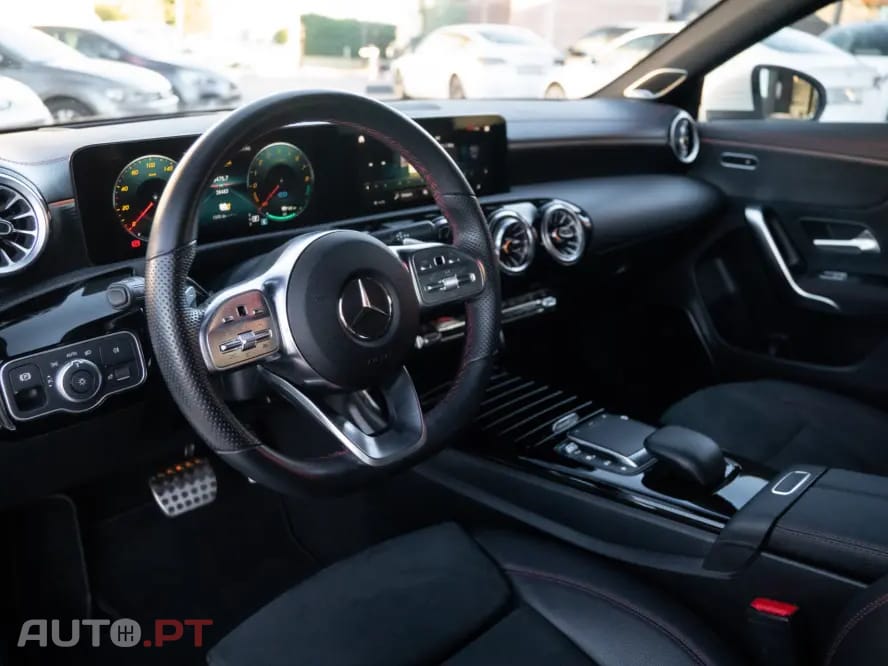 Mercedes-Benz CLA 250 e 8G-DCT AMG Line