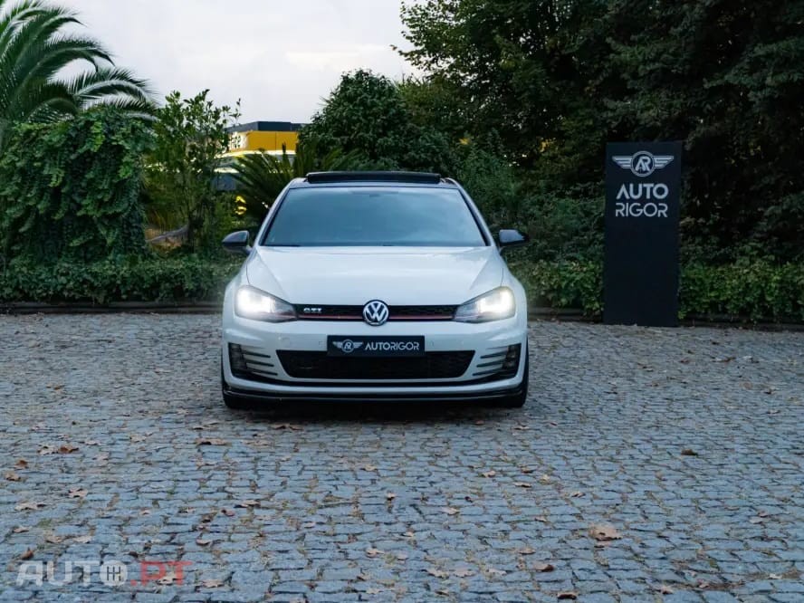 Volkswagen Golf 2.0 TSi GTi Performance