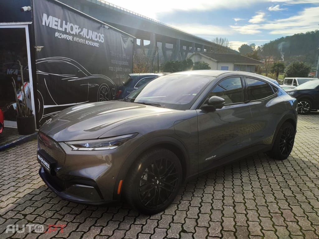 Ford Mustang Mach-E Premium