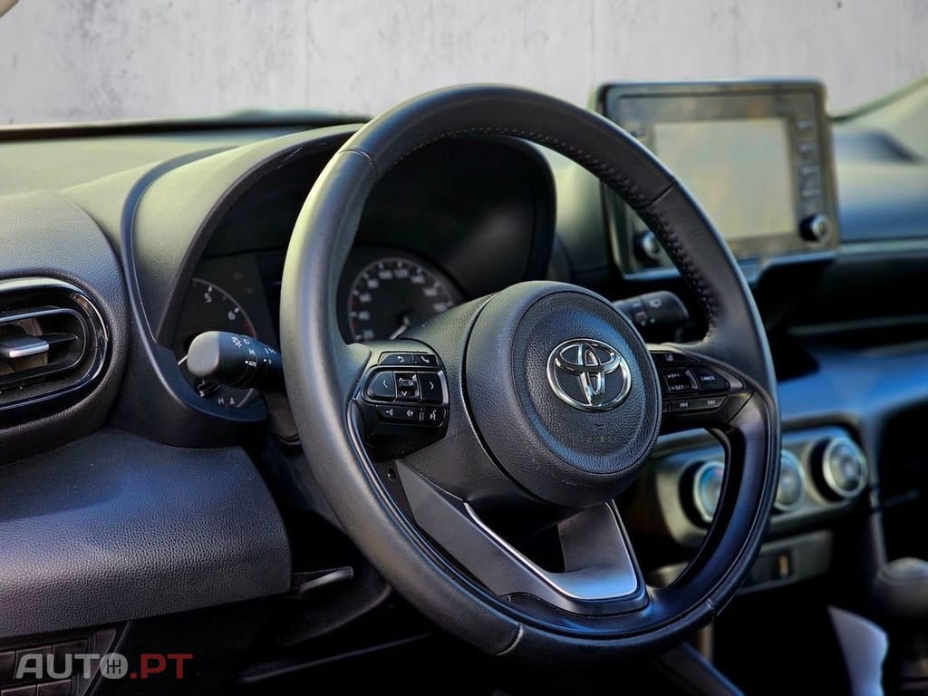 Toyota Yaris 1.0 VVT-i Comfort Plus