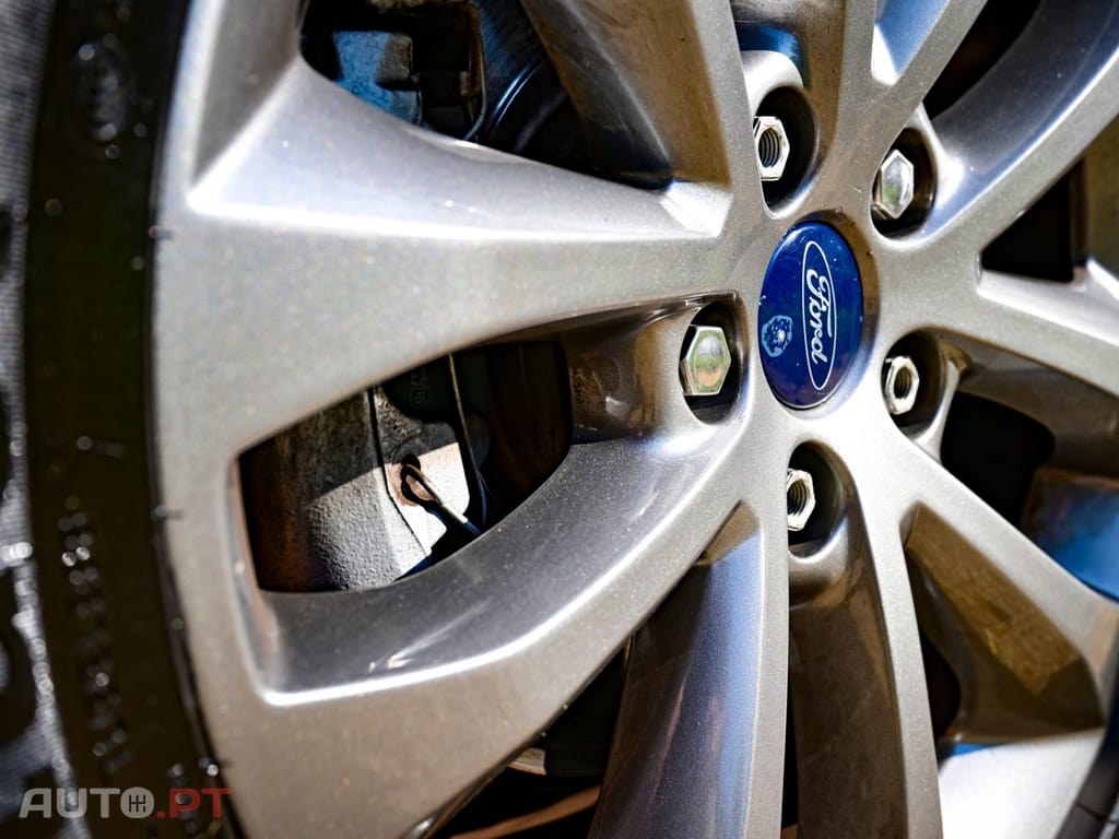 Ford Kuga 2.0 TDCi Titanium