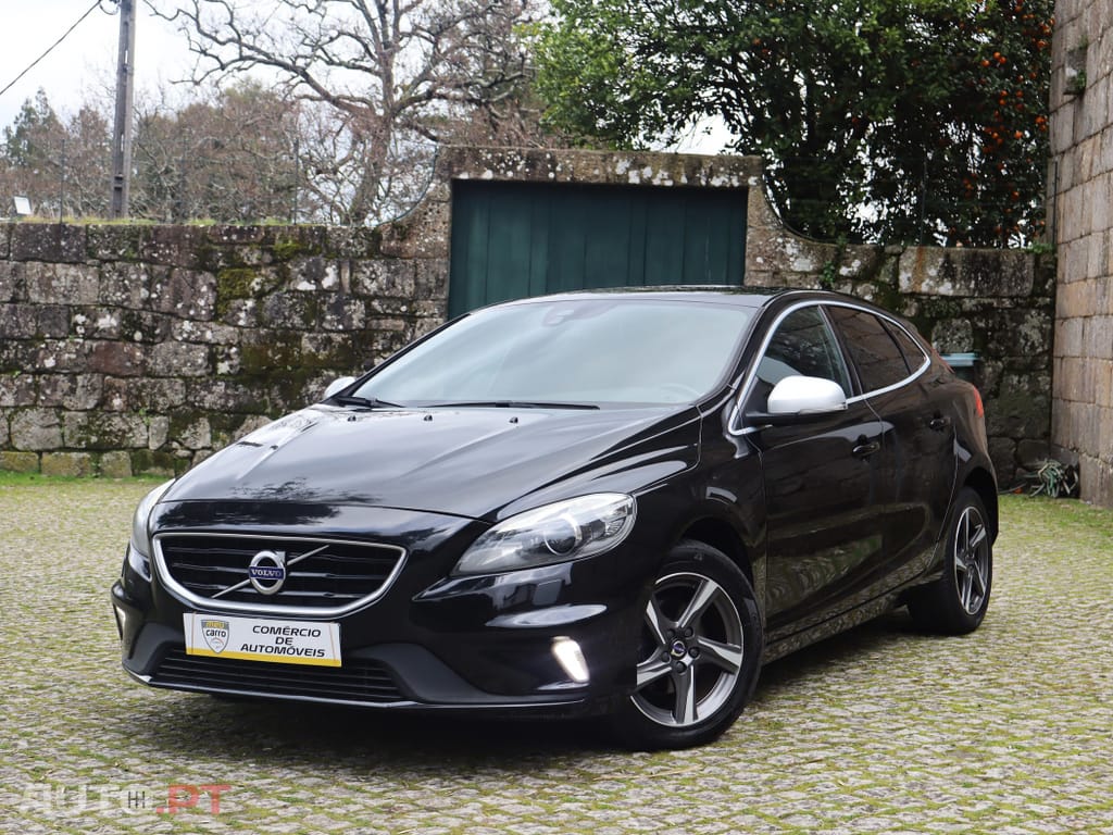 Volvo V40 2.0 D2 R-Design