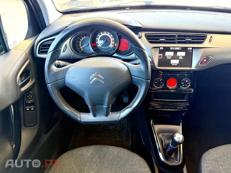 Citroën C3 1.2 VTi Collection — fotografia 12