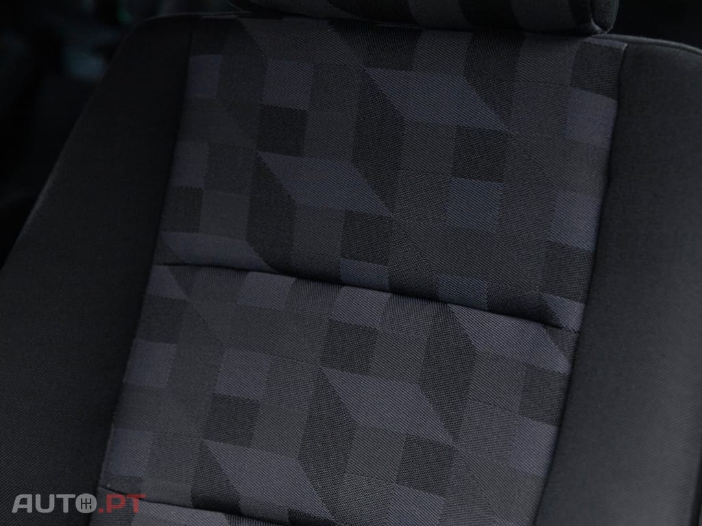 Mercedes-Benz G 320 Auto