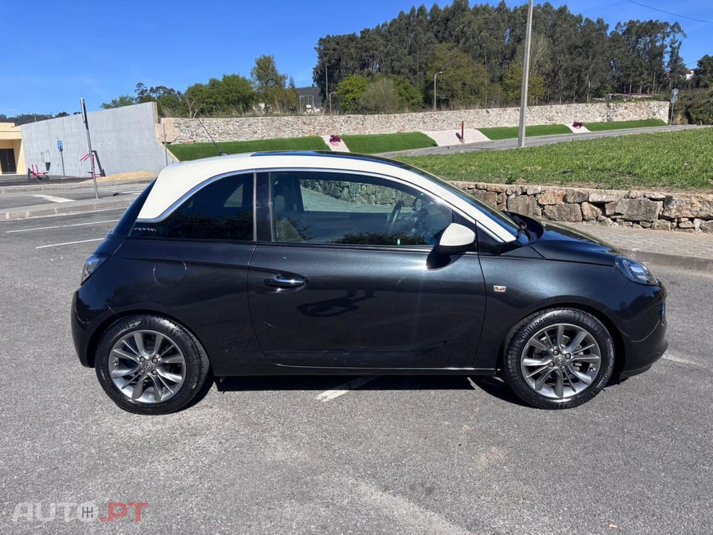 Opel Adam 1.2 Glam