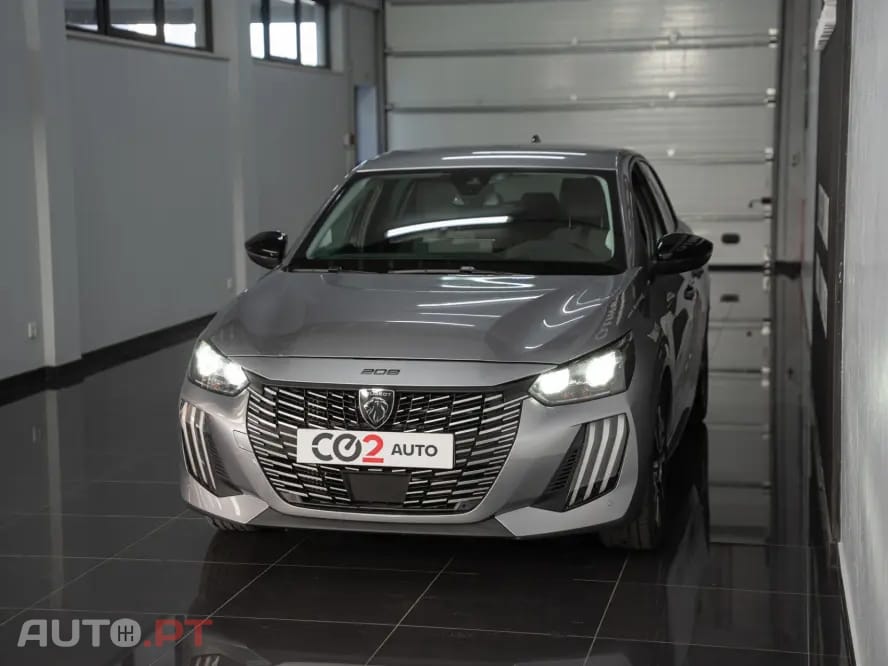 Peugeot 208 1.2 Hybrid Allure e-DCS6