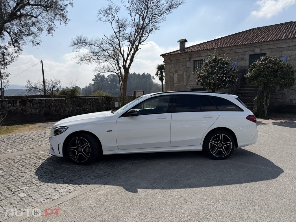 Mercedes-Benz C 300 de T 9G-TRONIC AMG Line