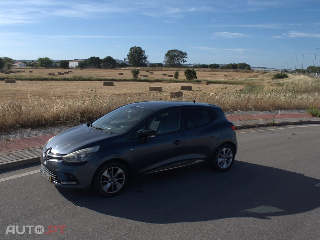 Renault Clio Limited