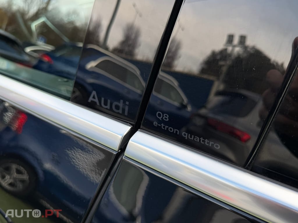 Audi Q8 E-Tron 55 quattro Advanced