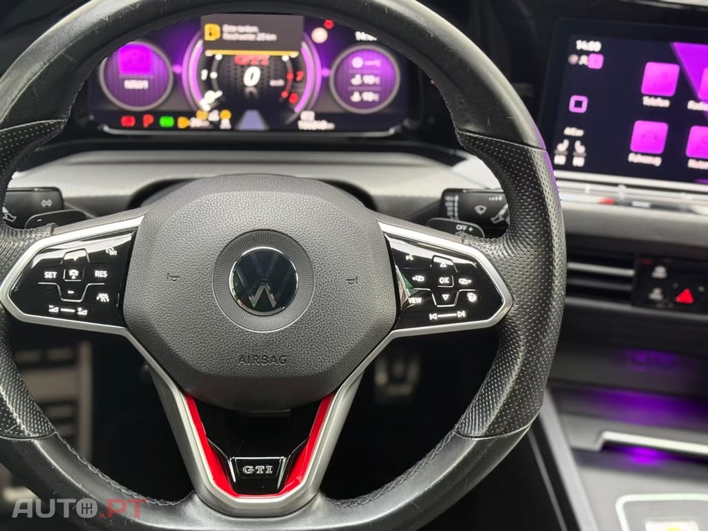 Volkswagen Golf 2.0 TSI GTI DSG