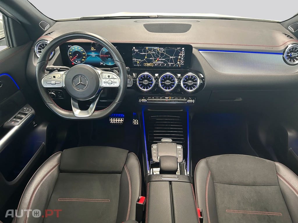 Mercedes-Benz EQA I.V.A DEDUTIVEL 250 AMG + TETO 