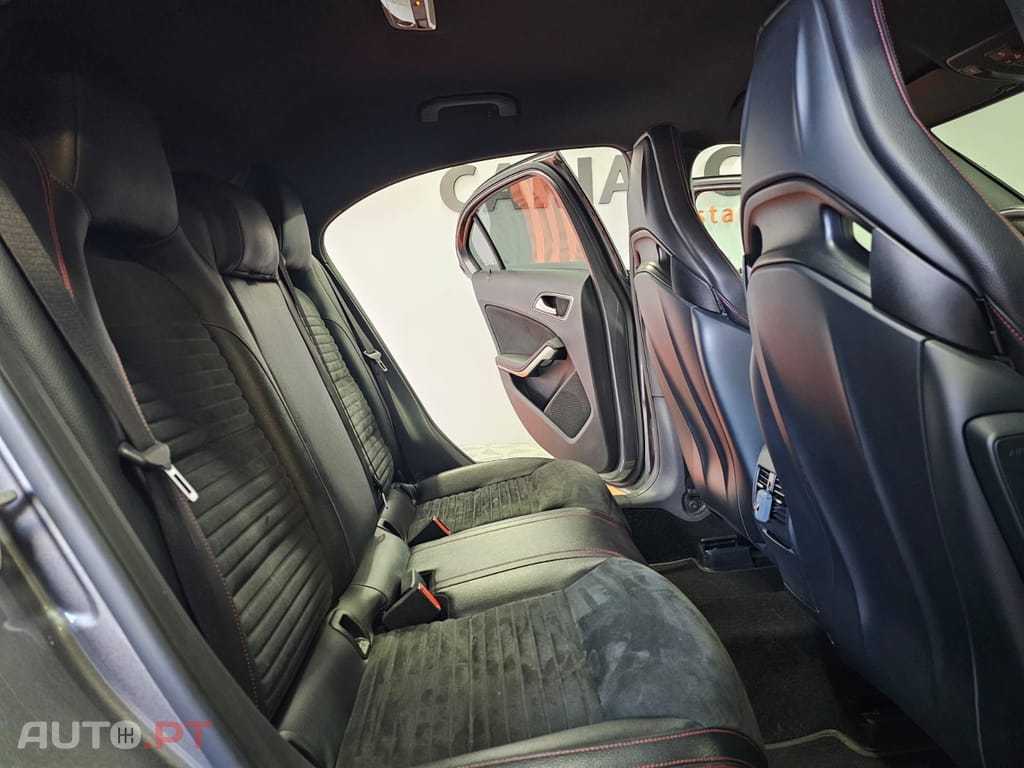 Mercedes-Benz A 45 AMG 4-Matic