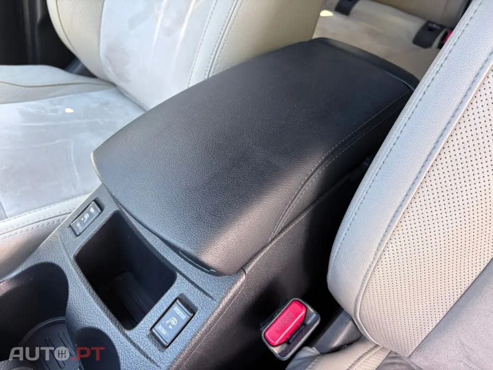 Nissan Qashqai 1.5 dCi Tekna Premium 17 Alcantara