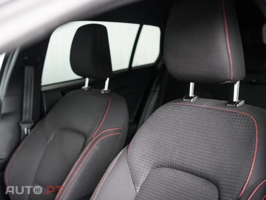 Ford Focus SW 1.0 EcoBoost ST-Line