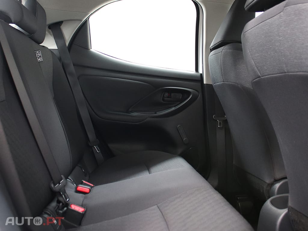 Toyota Yaris Yaris 1.0 VVT-i Comfort Plus