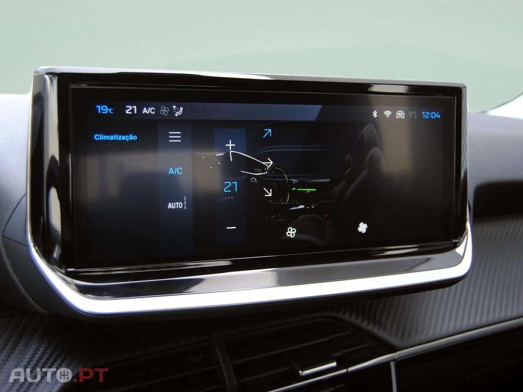 Peugeot 208 1.2 Hybrid Allure e-DCS6