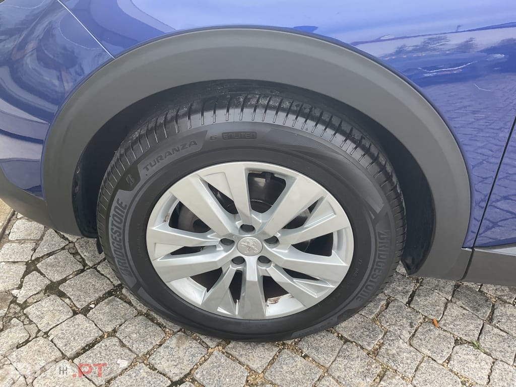 Peugeot 3008 1.5 BlueHDi Active